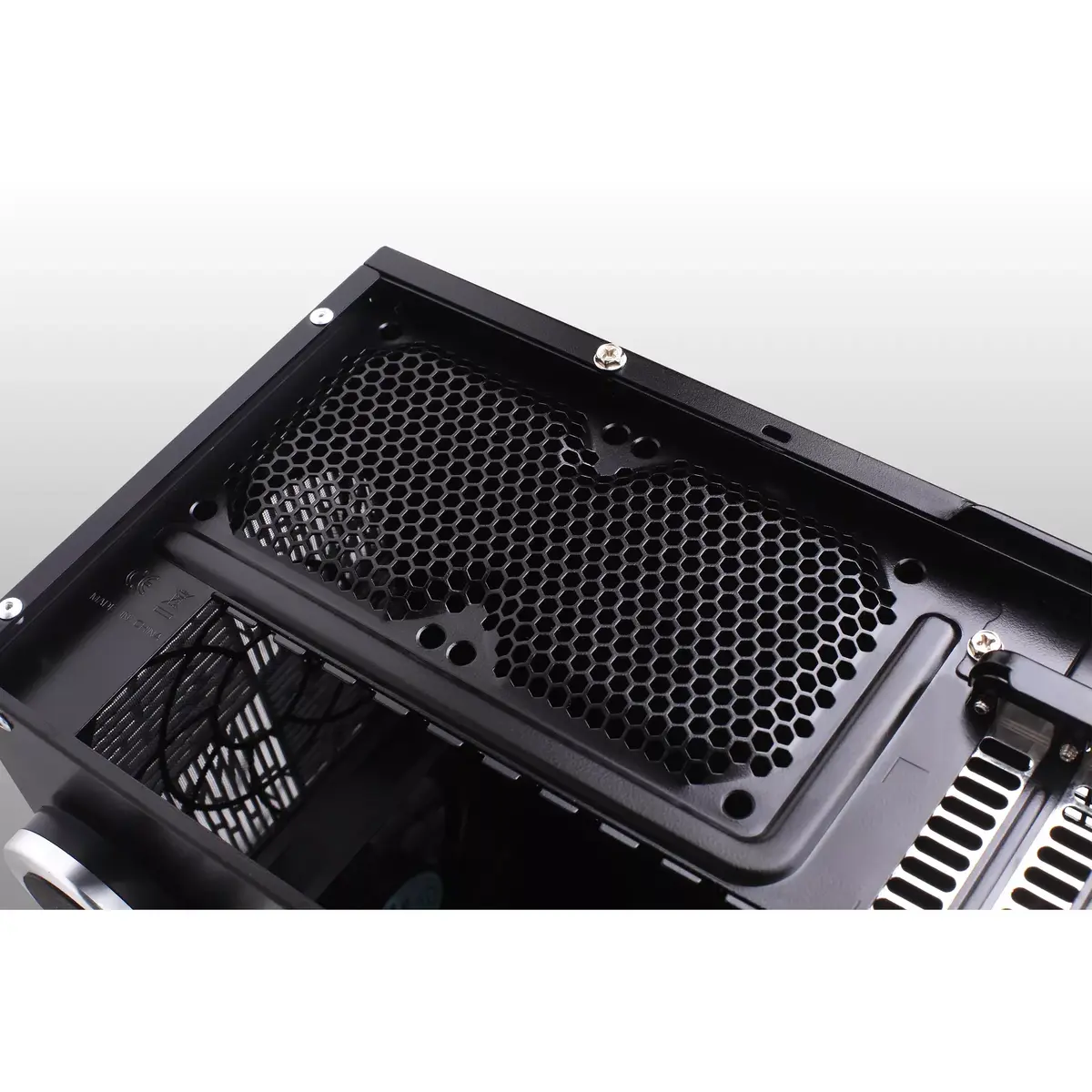 SILVERSTONE GD08 HTPC korpuss Photo 7