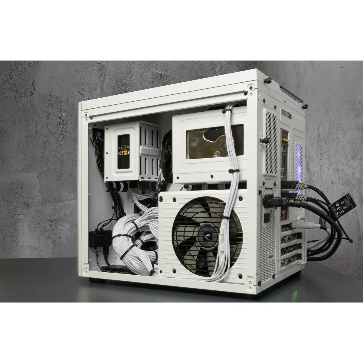 Datora korpuss Corsair Crystal 280X Photo 28