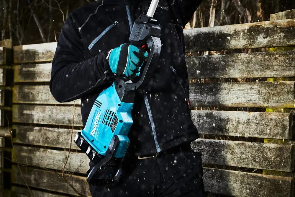 Makita DUA300 18 V akumulatora dzīvžogu šķēres Photo 4