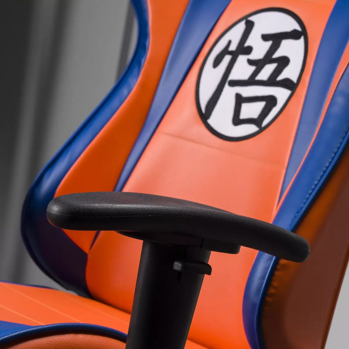 PC spēļu krēsls Subsonic DBZ Photo 10