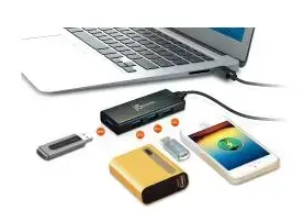 USB 3.0 x 4 porti