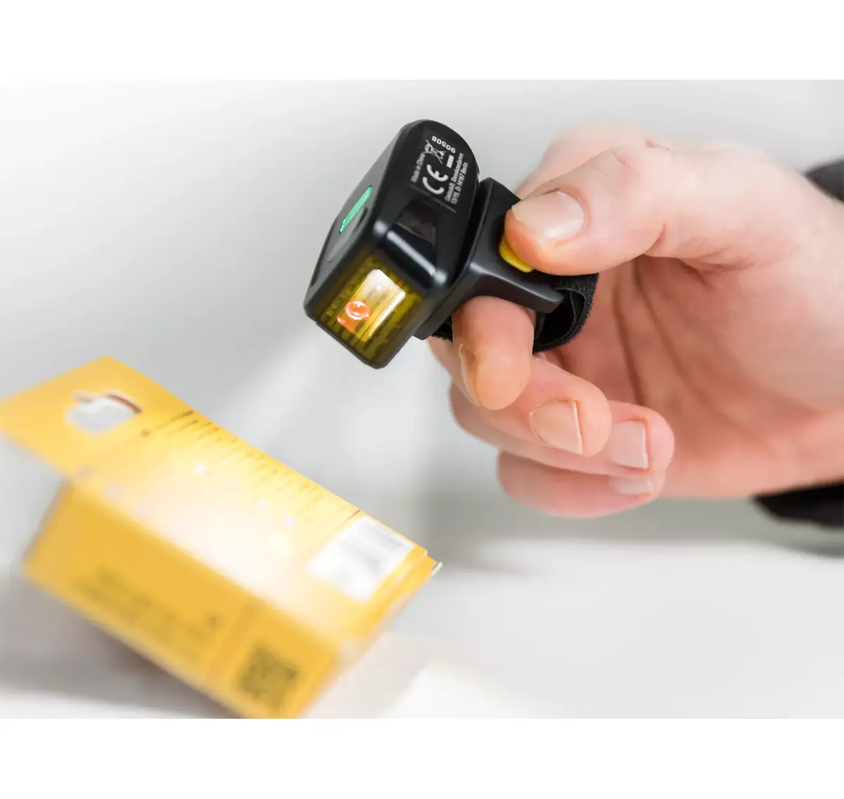 DeLOCK Hook-and-Loop tape for Ring Scanner Photo 4