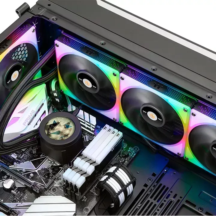 Visi vienā šķidruma dzesētājs Thermaltake TT Toughliquid Ultra 420 Photo 5