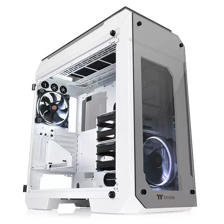 Компьютерный корпус Thermaltake View 71 Photo 2