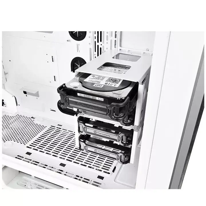Компьютерный корпус Thermaltake View 71 Photo 17