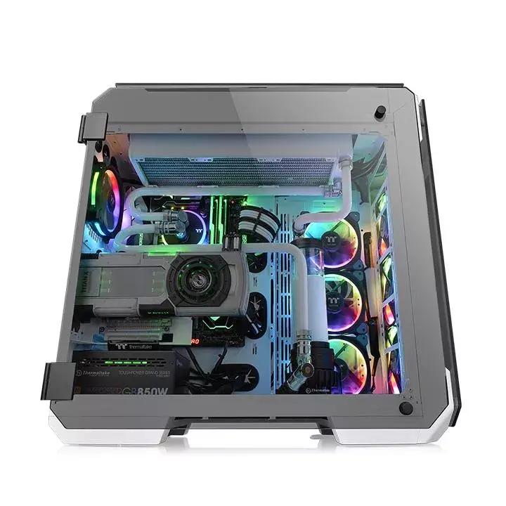 Компьютерный корпус Thermaltake View 71 Photo 32