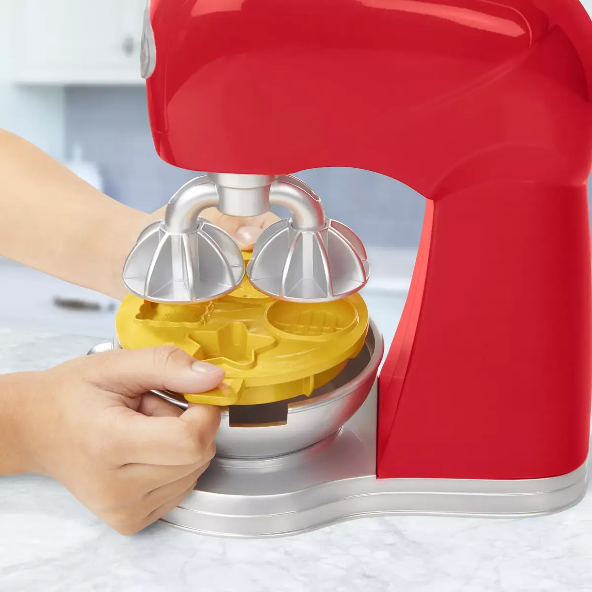 Набор для детской кухни Play-Doh Kitchen Creations Magical Mixer Photo 5