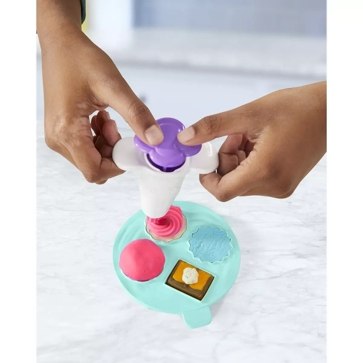 Набор для детской кухни Play-Doh Kitchen Creations Magical Mixer Photo 23