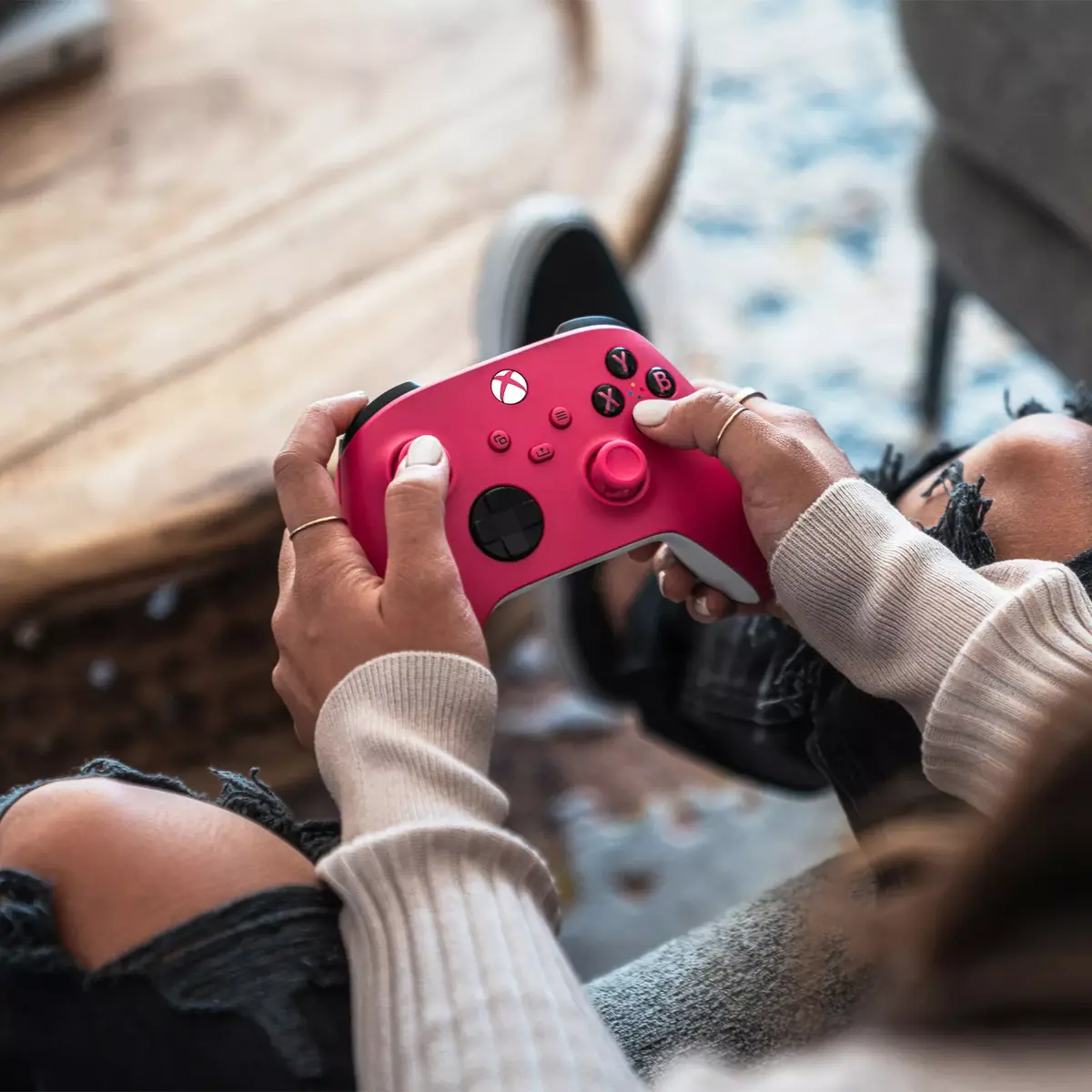 Xbox Wireless Controller rozā‑balta — Microsoft Photo 8