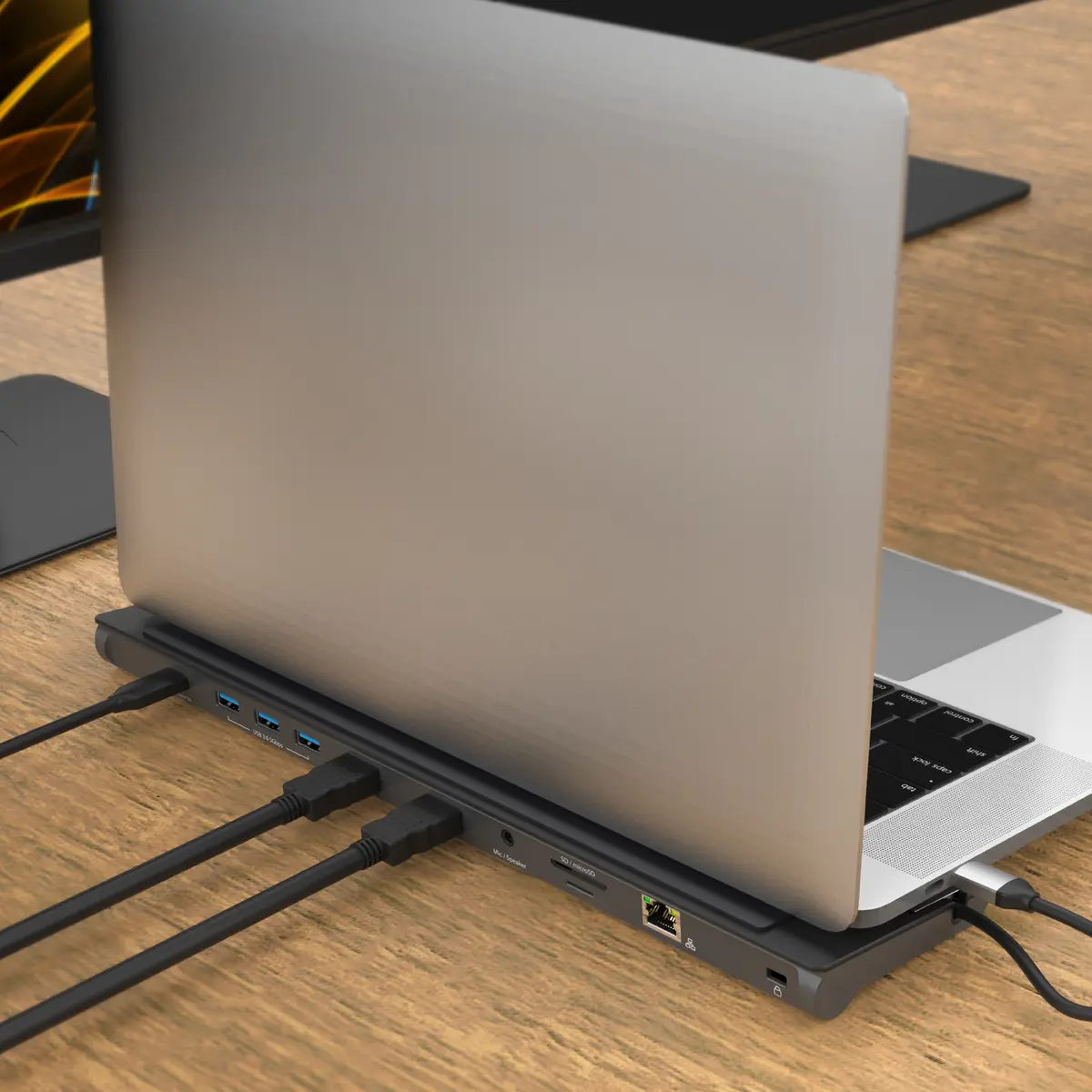 j5create JCD542-N USB-C Dual HDMI Docking Station Photo 9