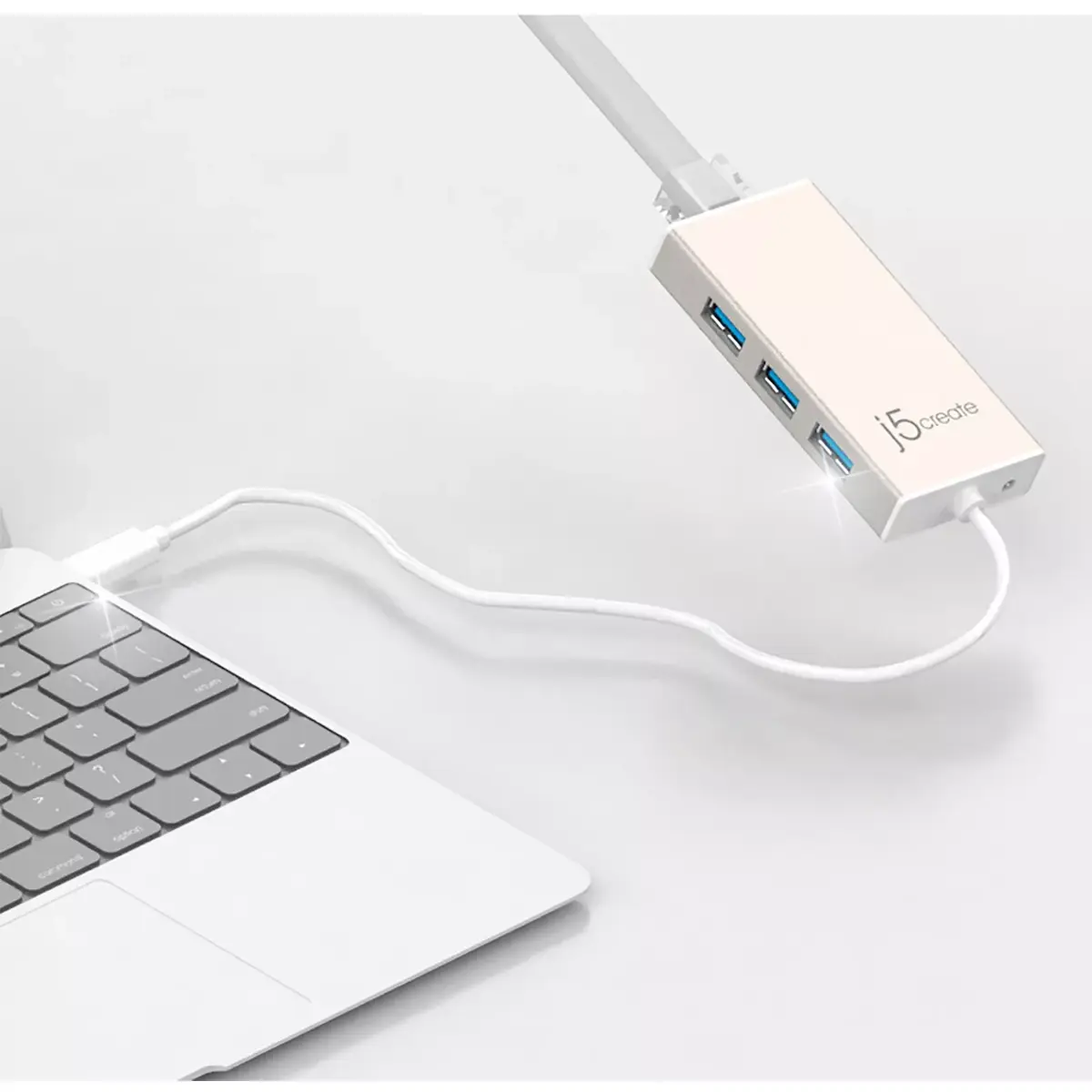 j5create JCH471 USB-C Гигабитный Ethernet Хаб Адаптер Photo 7