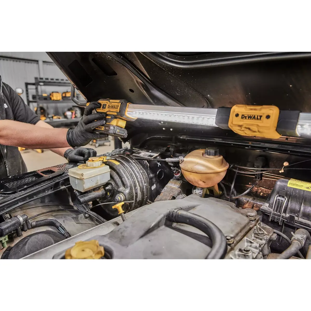 Подвесной светильник DeWALT DCL045-XJ Photo 5