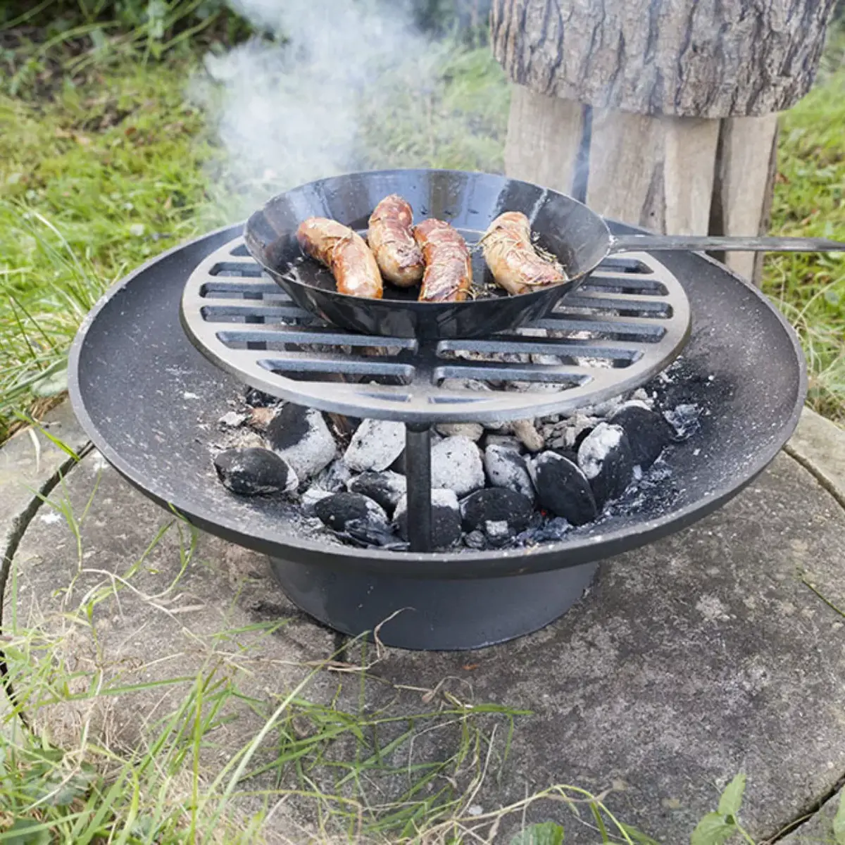 Esschert Design FF233 Outdoor Firewood Grill Photo 15