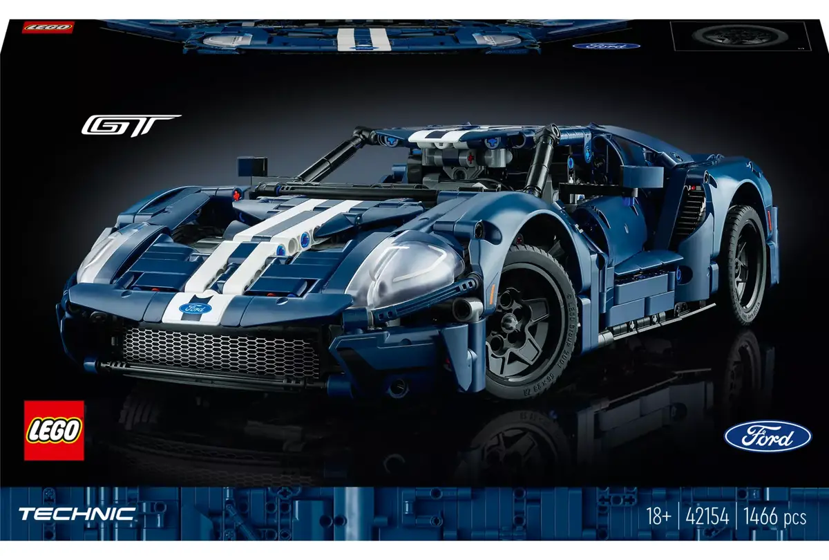 LEGO Technic Ford GT 2022 model 42154 Photo 4