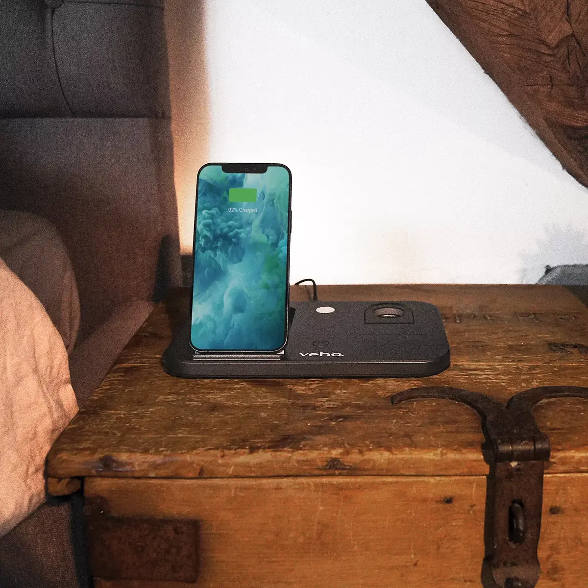 Veho DS-7 Qi wireless multi-charging station Photo 7