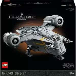 LEGO Star Wars display set 75331 Brzeszczot — 6187 pieces, 5 minifigures, lightsaber, 720×240×500 mm