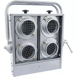 Skatuves PAR-36 prožektors EUROLITE Audience Blinder 4xPAR-36 sudrabots (modelis 42103420)