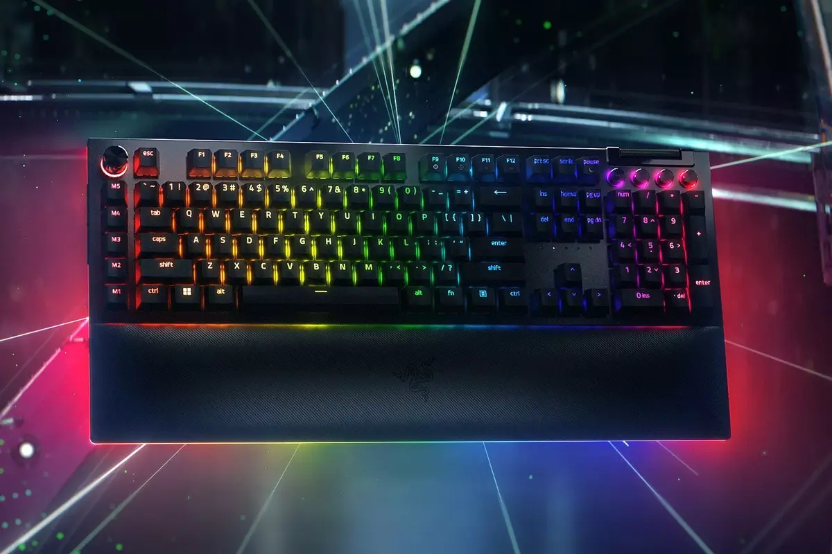 Клавиатура Razer BlackWidow V4 Pro Photo 10