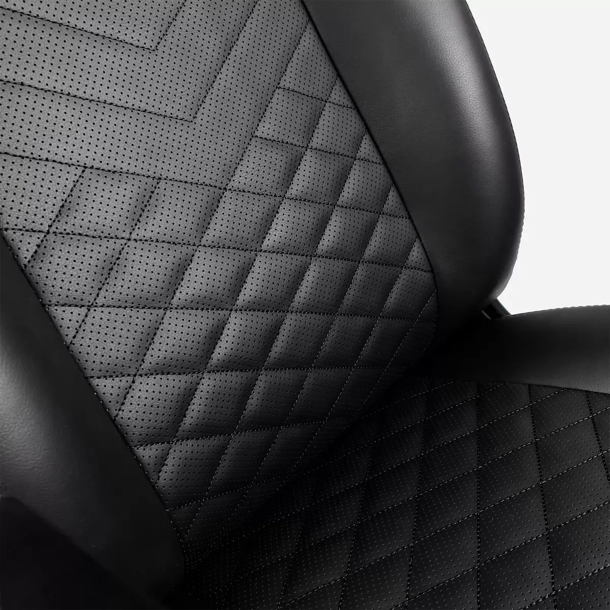 noblechairs Icon — игровое кресло с мягким сиденьем Photo 4