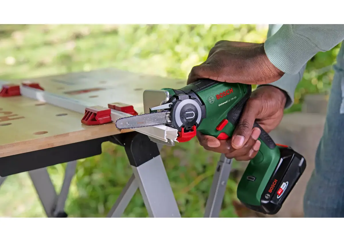 Лобзик Bosch UniversalCut 18V-65 Photo 8