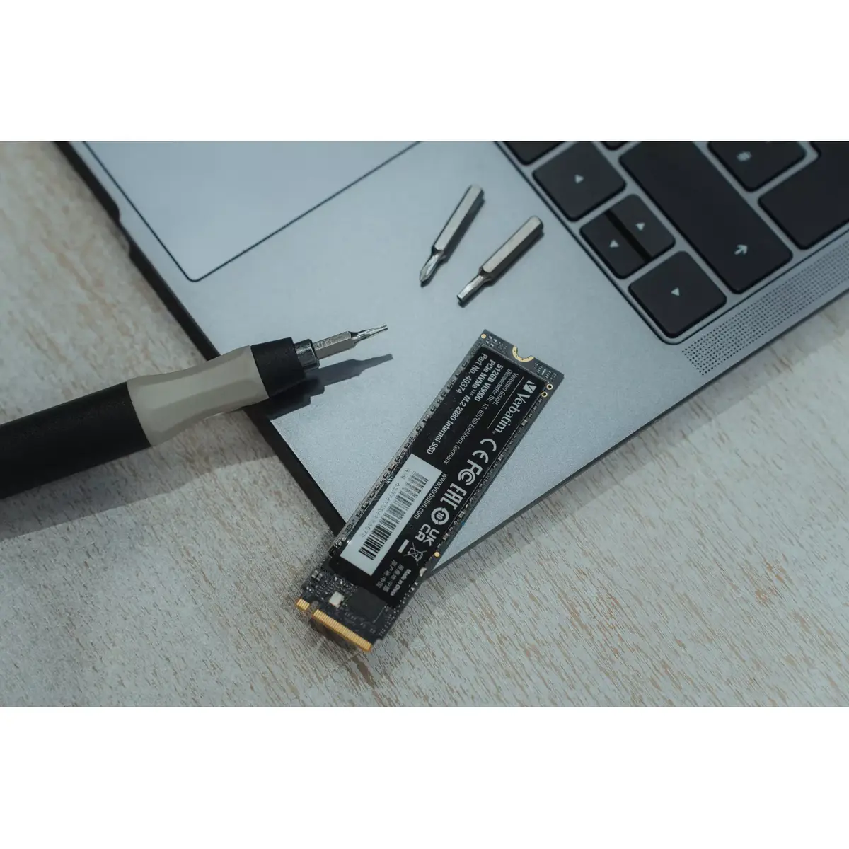 SSD диск Verbatim 512GB модель Vi3000 Photo 3