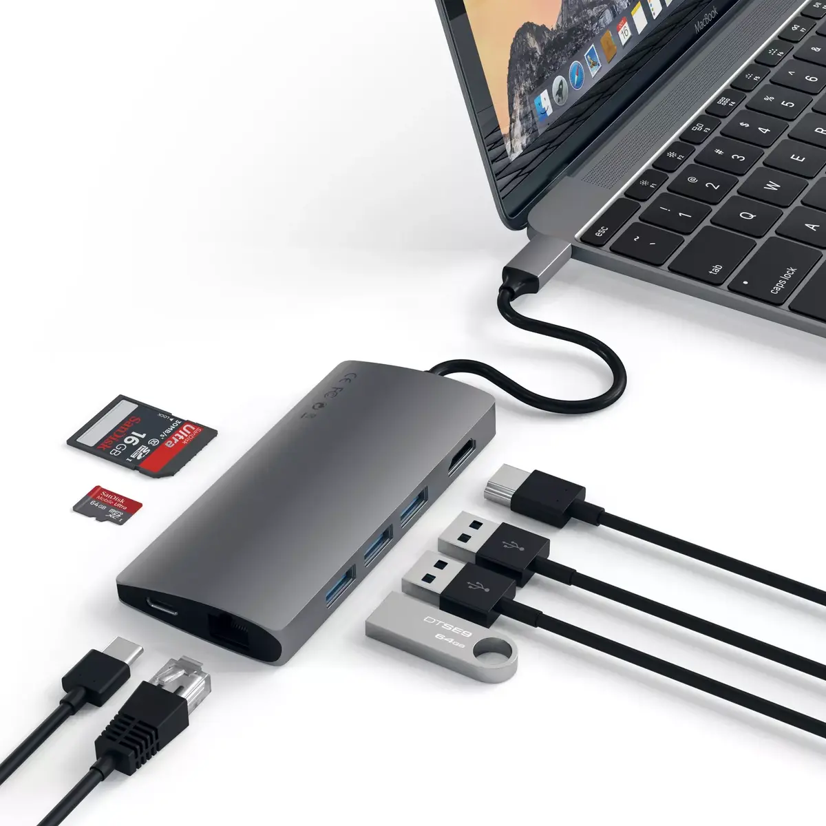 Multi-Port Adapter Satechi V2 Dock Photo 5