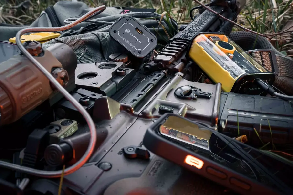 Портативный аккумулятор Tactical C4 Explosive 57983113355 Photo 6
