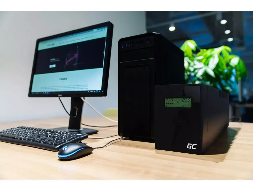 UPS Green Cell UPS01LCD 0.6 kVA (360 W) Photo 3