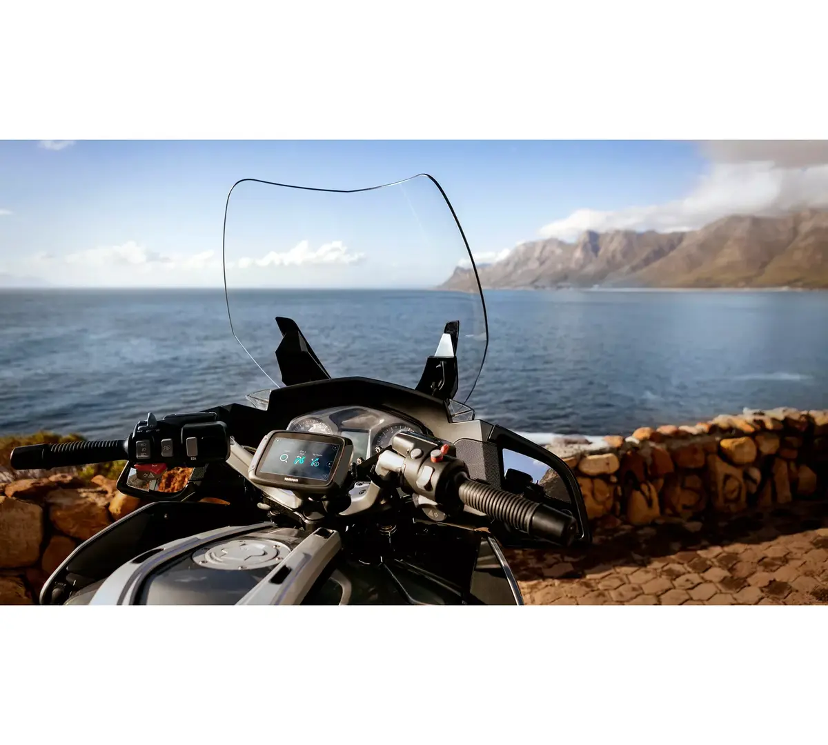 GPS навигатор TomTom Rider 550 Premium Pack Photo 17