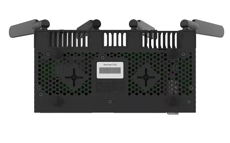 Настольный роутер MikroTik RB4011iGS+5HacQ2HnD-IN Photo 4