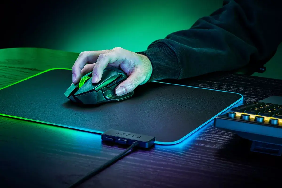 Мышь Razer Basilisk V3 X HyperSpeed Photo 4