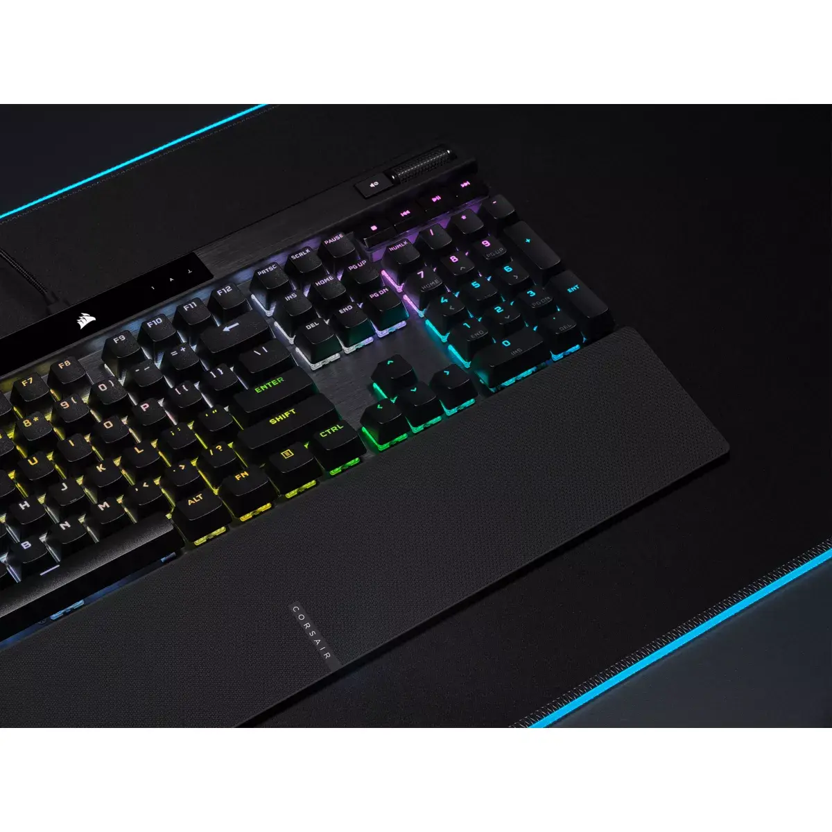 Механическая игровая клавиатура Corsair K70 RGB PRO Photo 14