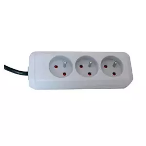 Lindy 3-Port Power Extension pagarinātājs 1,5 m