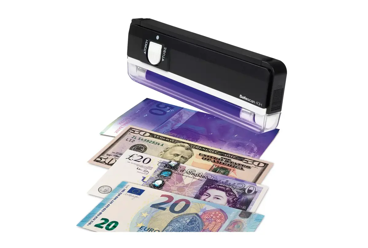 Safescan 40H — счётчик банкнот с УФ и 3 сортировками Photo 3