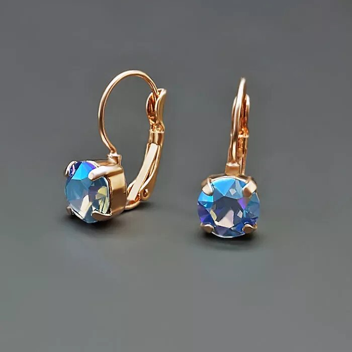 Light hot sale sapphire earrings