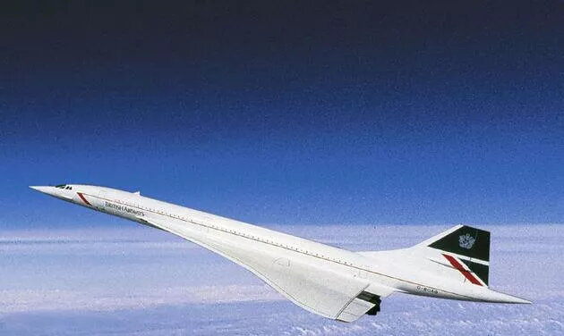 Fiksēta spārnu lidmašīnas modelis Revell Concorde