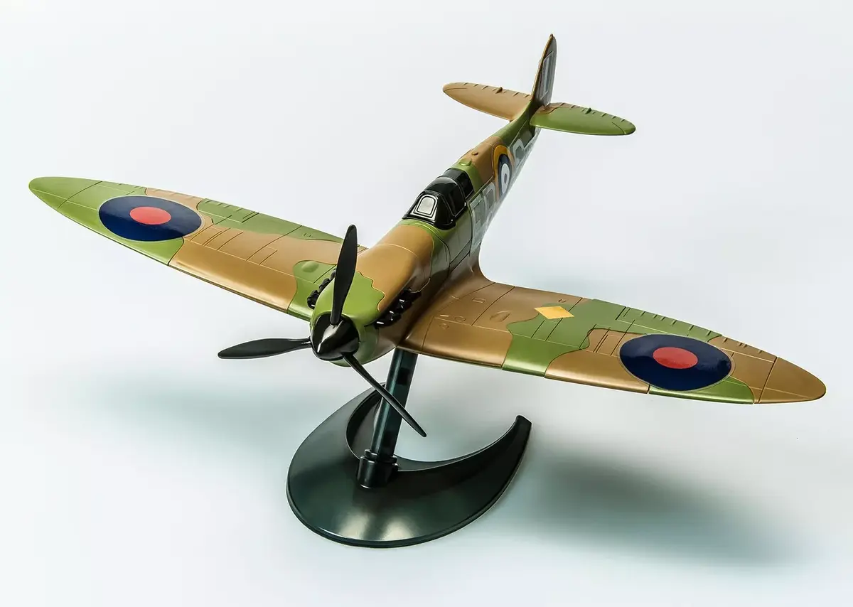 Airfix Spitfire montāžas modelis Photo 6