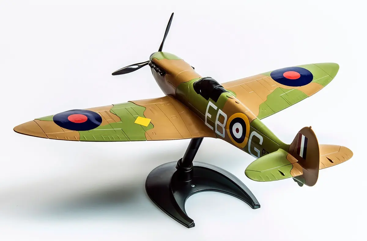 Airfix Spitfire Aircraft Model Assembly Kit Photo 2