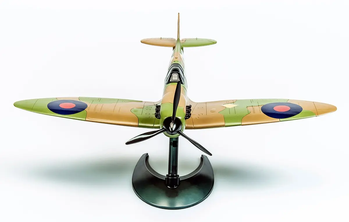 Airfix Spitfire Aircraft Model Assembly Kit Photo 3