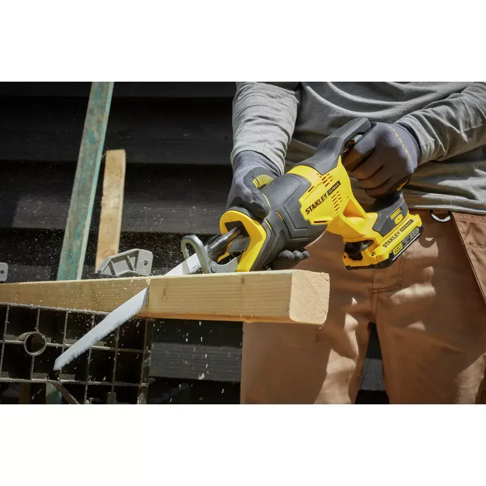 Пила Stanley SFMCS300B-XJ Photo 3
