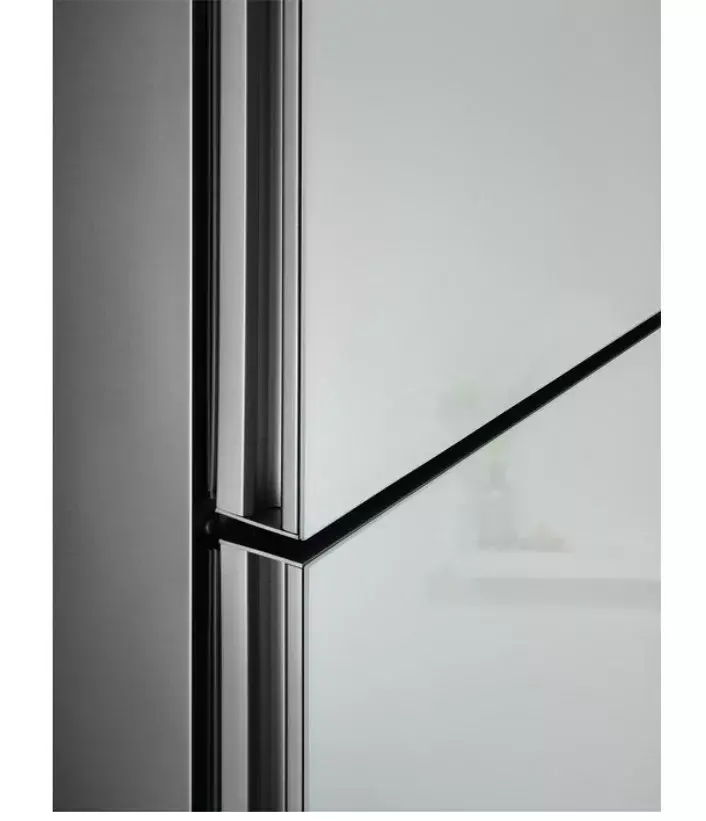 Ledusskapis Electrolux LNT7ME36G2 Photo 9