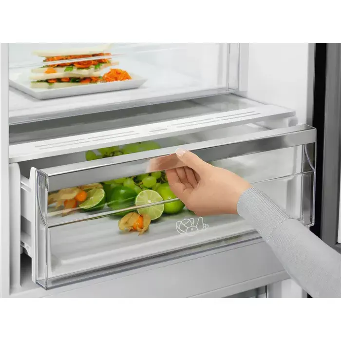Холодильник Electrolux LNT7ME36K2 366 л Photo 6