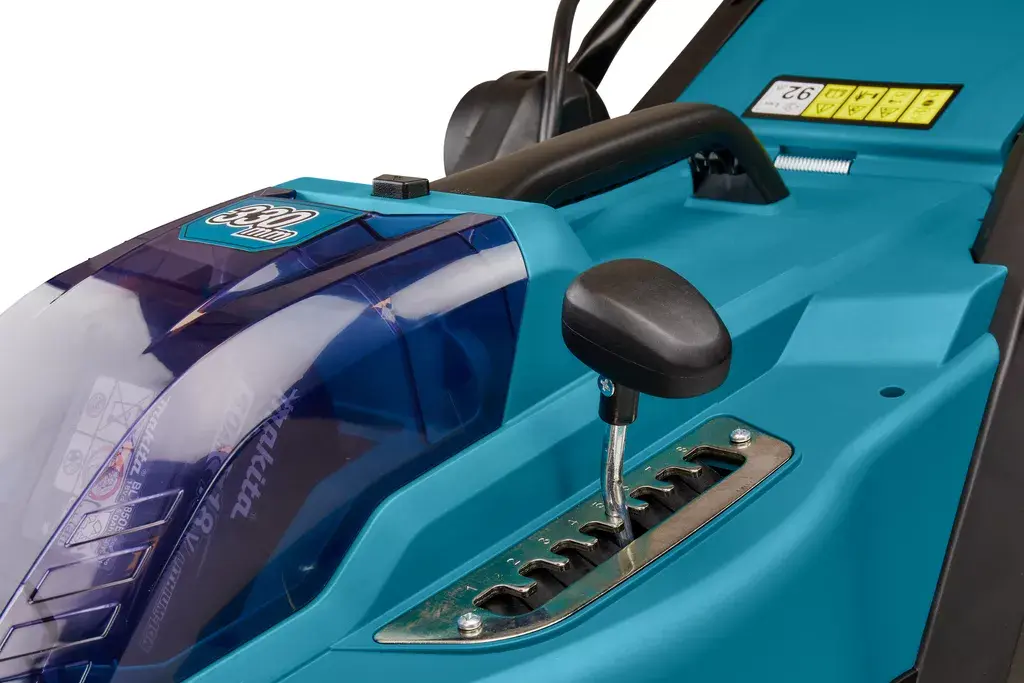 Zāles pļāvējs Makita DLM330RT Photo 6
