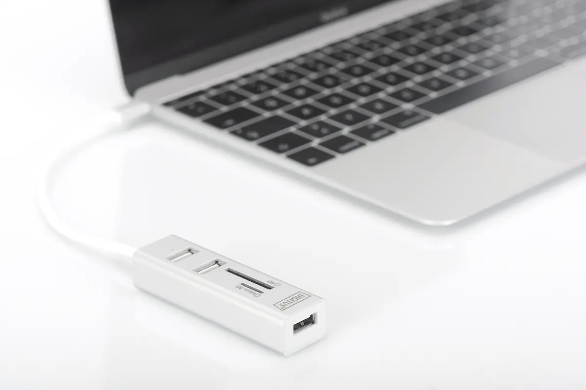 Digitus USB Type-C OTG 3-Port HUB and Card Reader Photo 3