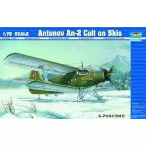 TRUMPETER Antonov An-2 C olt on Skis