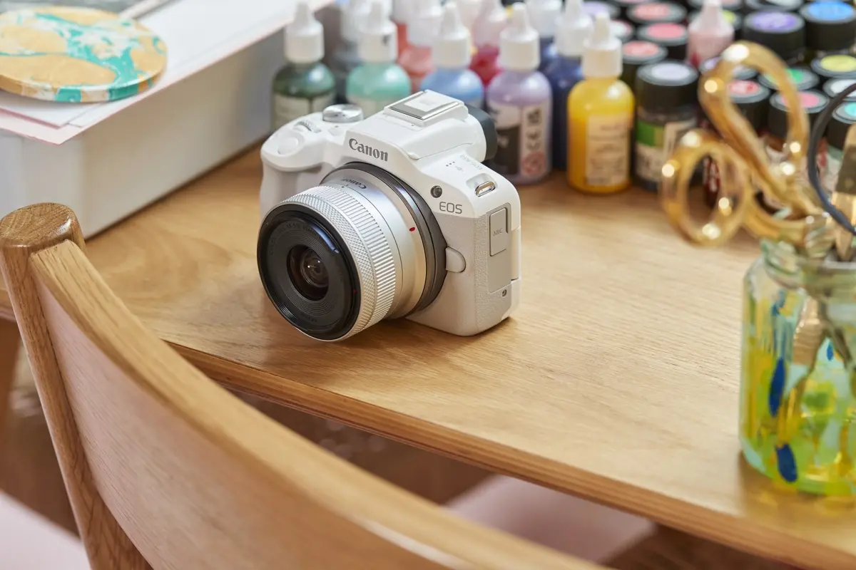 MILC Camera Canon EOS R50 Photo 21