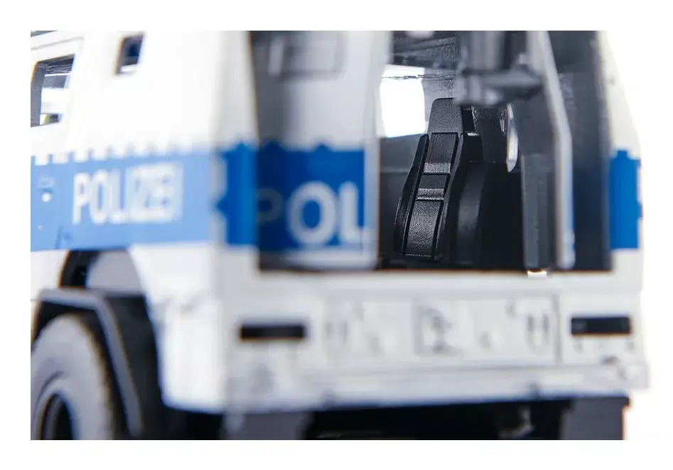 Policijas automašīnas modelis Siku Rheinmetall MAN Survivor R Photo 4