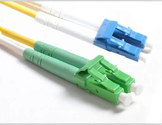 MicroConnect FIB447002 optiskās šķiedras kabelis LC