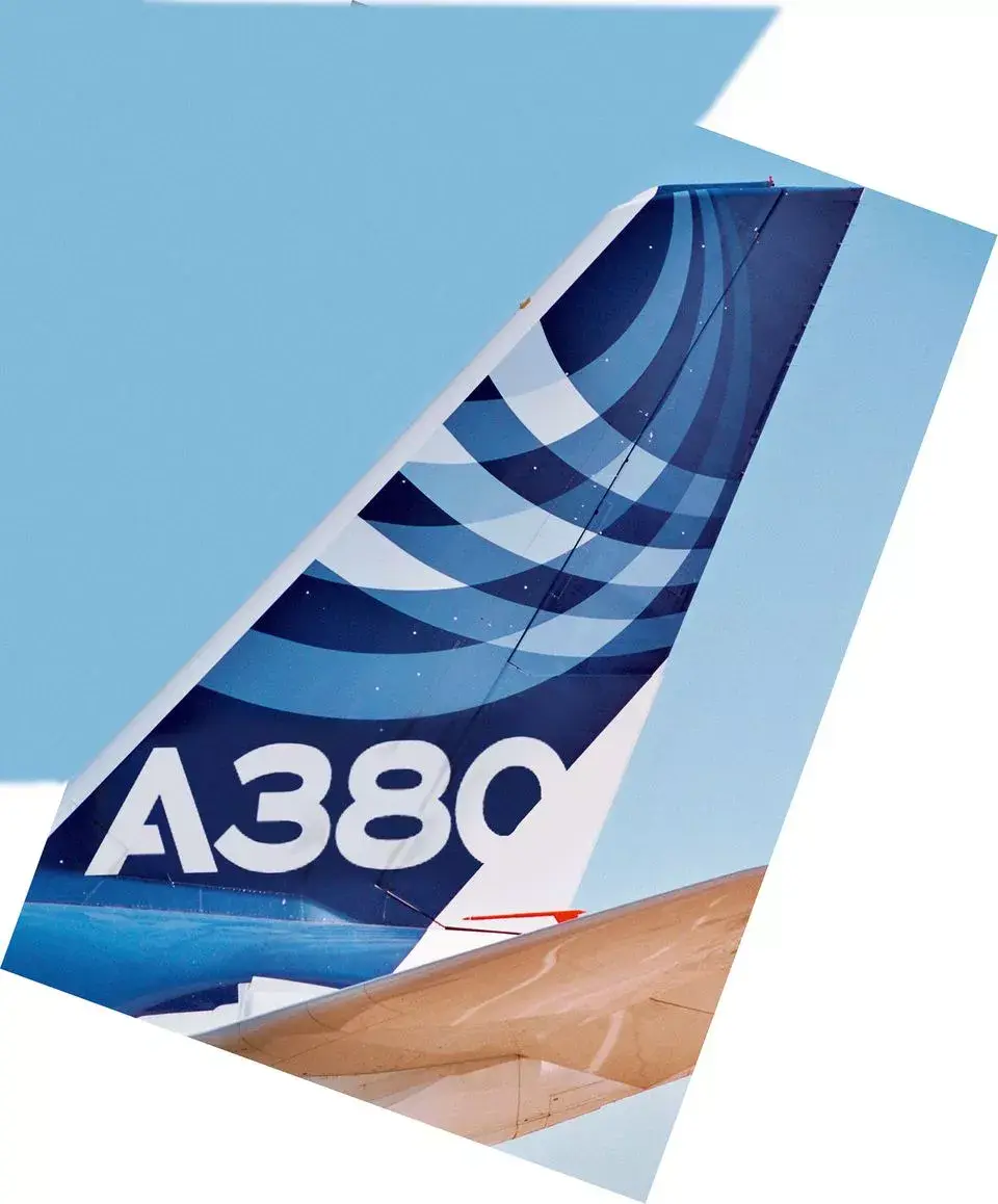 Modeļu komplekts Revell Airbus A 380 Design New livery First Flight Photo 7