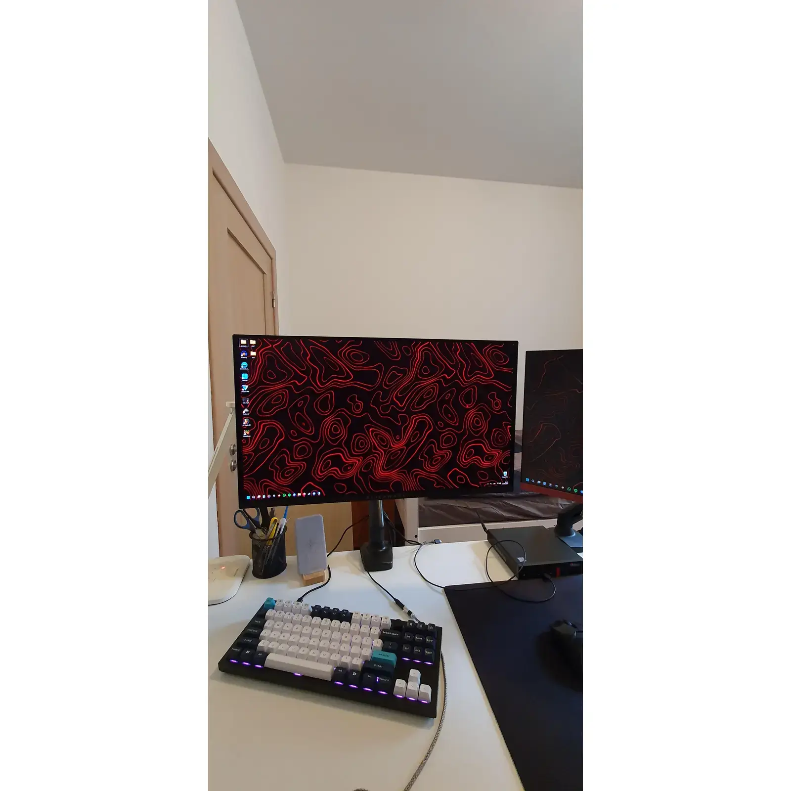 Монитор Alienware AW2725DF Photo 66075390